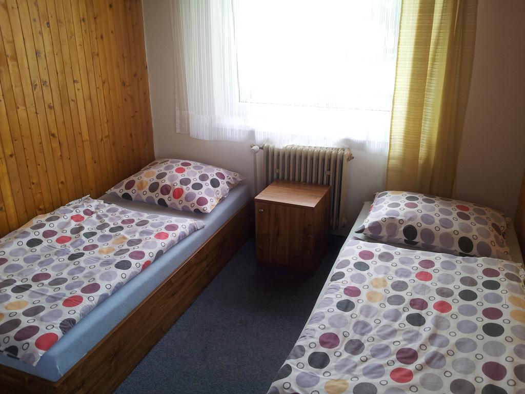 Penzion Tenis Подебрады Номер фото