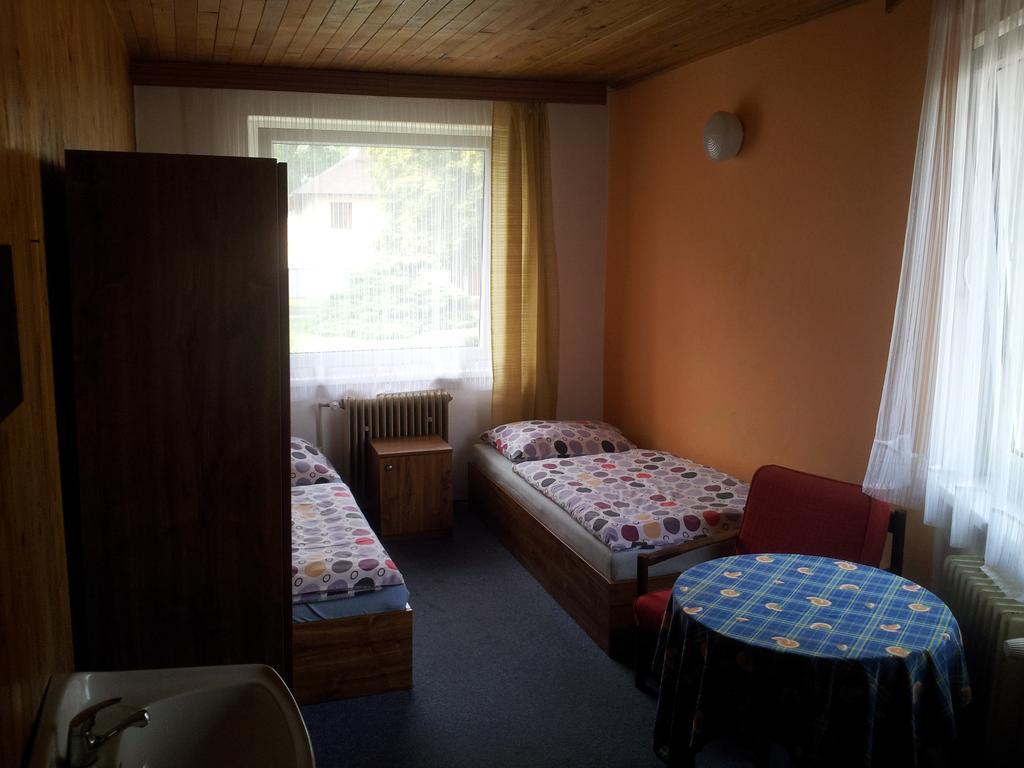 Penzion Tenis Подебрады Номер фото