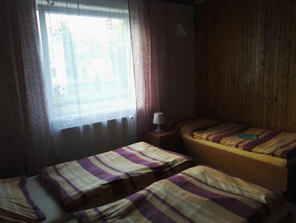 Penzion Tenis Подебрады Экстерьер фото